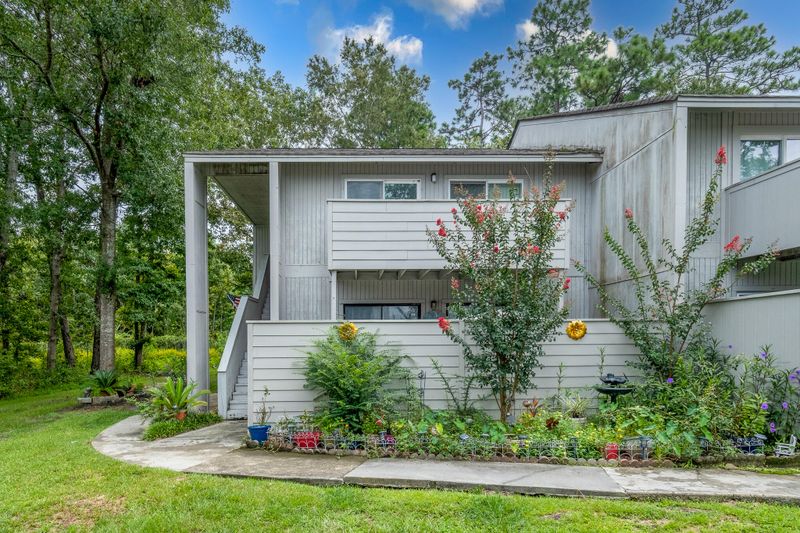 1205 Green Castle Dr, Goose Creek, SC 29445