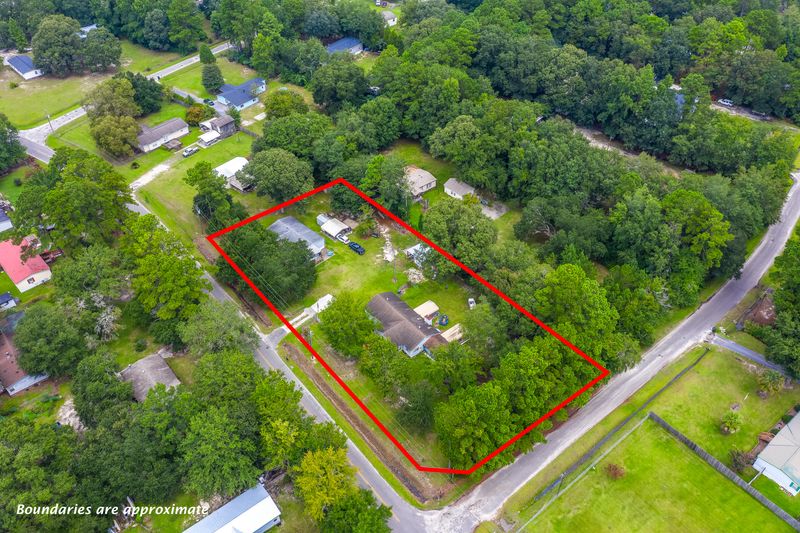 432 Farrell St, Moncks Corner, SC 29461