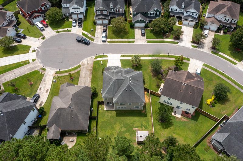 647 Grassy Hill Rd, Summerville, SC 29483