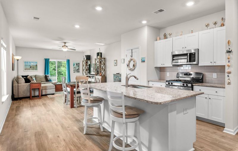 314 Matuskovic Dr, Charleston, SC 29414