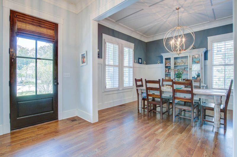 1558 Lindsey Creek Dr, Mount Pleasant, SC 29466