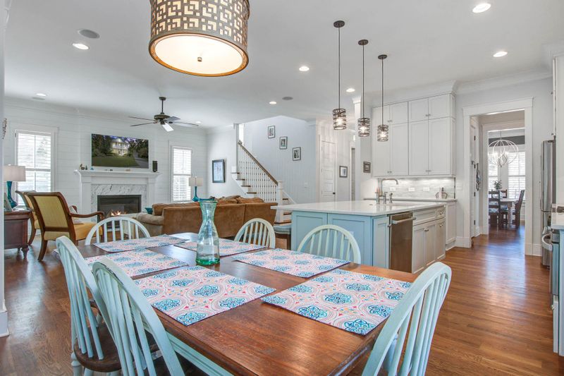 1558 Lindsey Creek Dr, Mount Pleasant, SC 29466