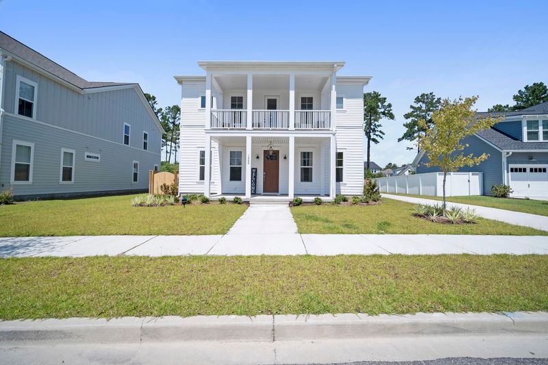 1060 Harriman Ln, Charleston, SC 29492
