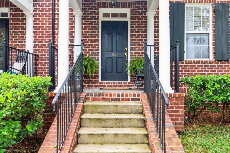 867 Center Park St, Charleston, SC 29492