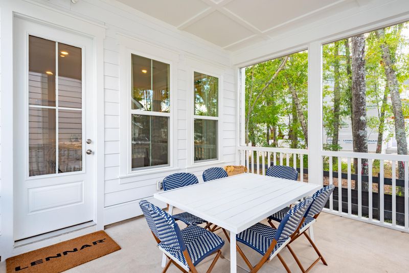 402 Woodgate Way, Summerville, SC 29485