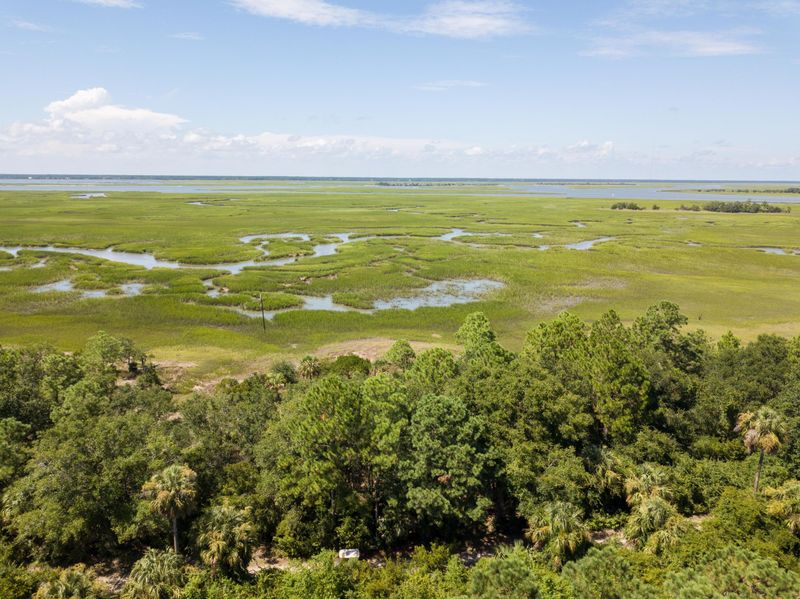 342 Old House Ln, Dewees Island, SC 29451
