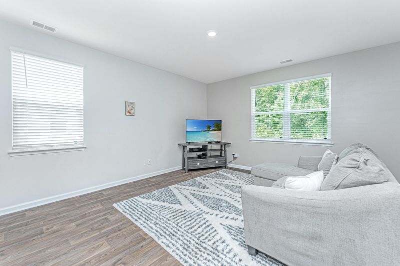 133 Lagoona Dr, Summerville, SC 29483