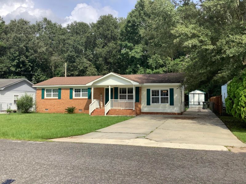 324 Jean Wells Dr, Goose Creek, SC 29445