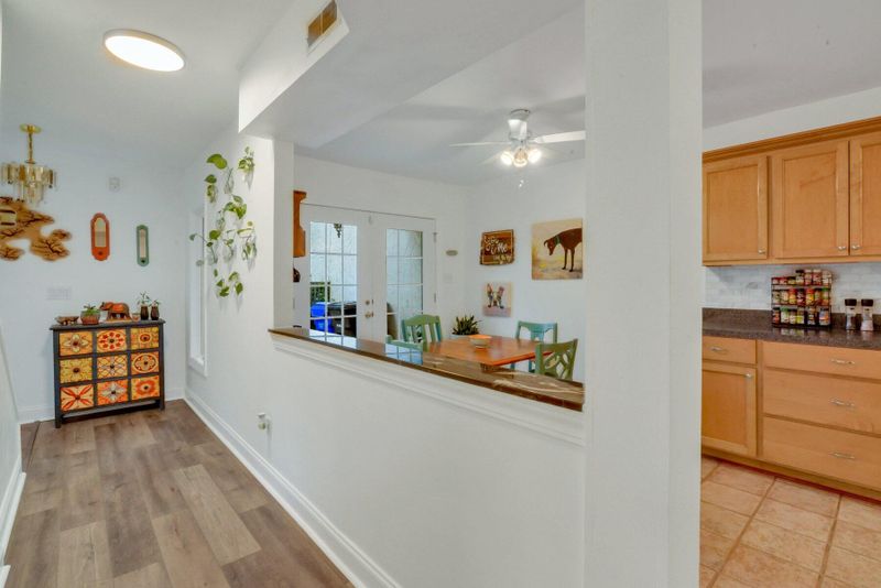 703 Ventura Pl, Mount Pleasant, SC 29464