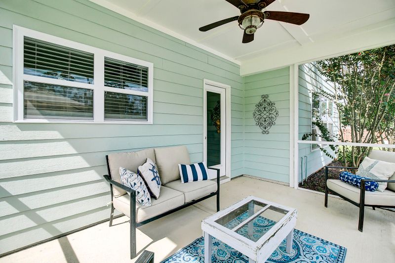 104 Scotland Dr, Summerville, SC 29483