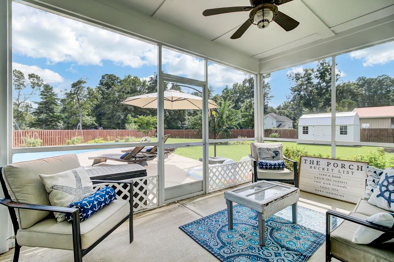 104 Scotland Dr, Summerville, SC 29483