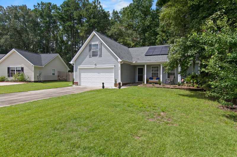 620 Hainsworth Dr, Charleston, SC 29414