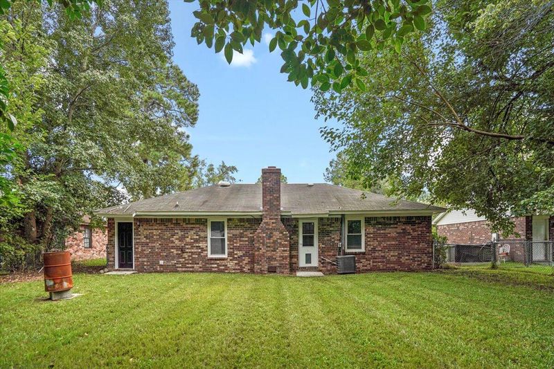 112 Village Green Cir, Summerville, SC 29486
