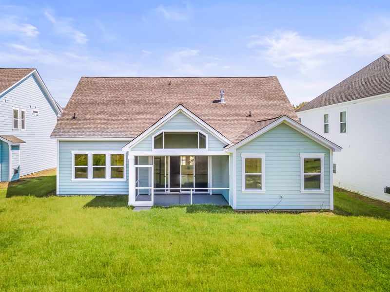1061 Wading Point Blvd, Huger, SC 29450