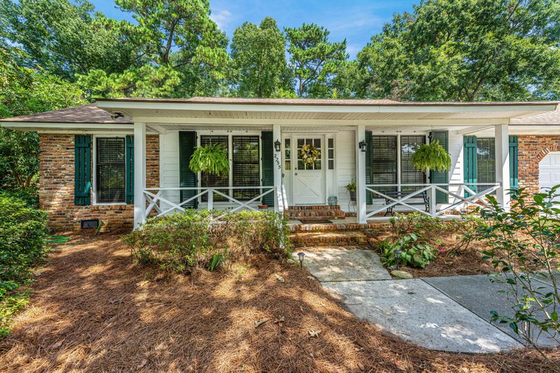 2255 Forest Lakes Blvd, Charleston, SC 29414