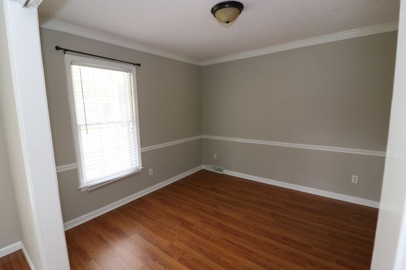 8176 Greenridge Rd, North Charleston, SC 29406