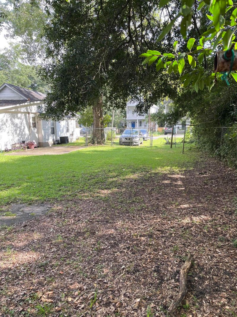 1136 Bexley St, North Charleston, SC 29405