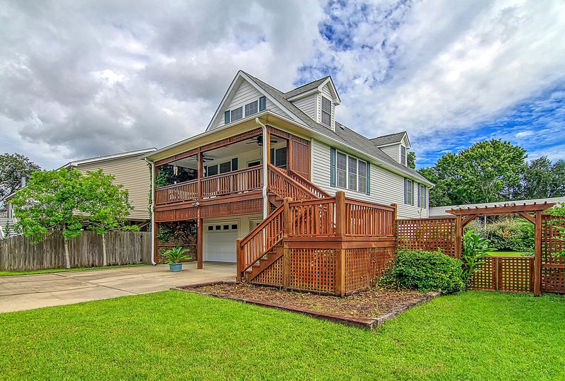 1952 Wild Wing Ln, Charleston, SC 29412
