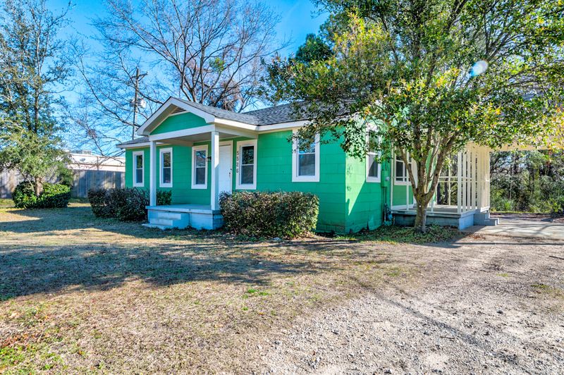 5526 Buskirk Ave, North Charleston, SC 29405