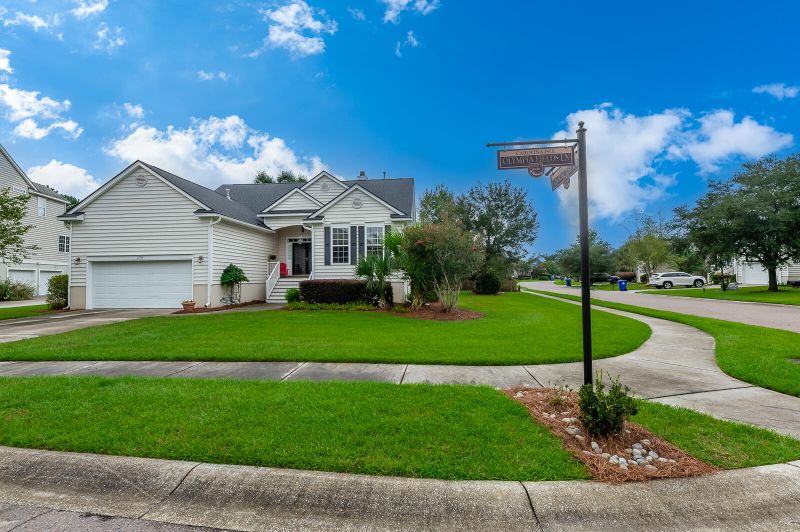 2799 Olympia Fields Ln, Mount Pleasant, SC 29466