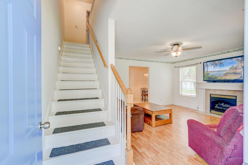 1201 Jeanna St, Summerville, SC 29486