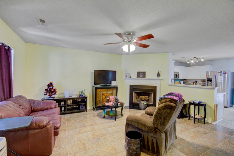 5007 Wigmore St, Summerville, SC 29485