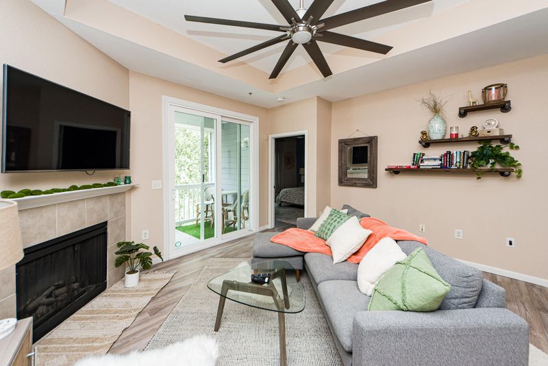 60 Fenwick Hall Allee #433, Johns Island, SC 29455