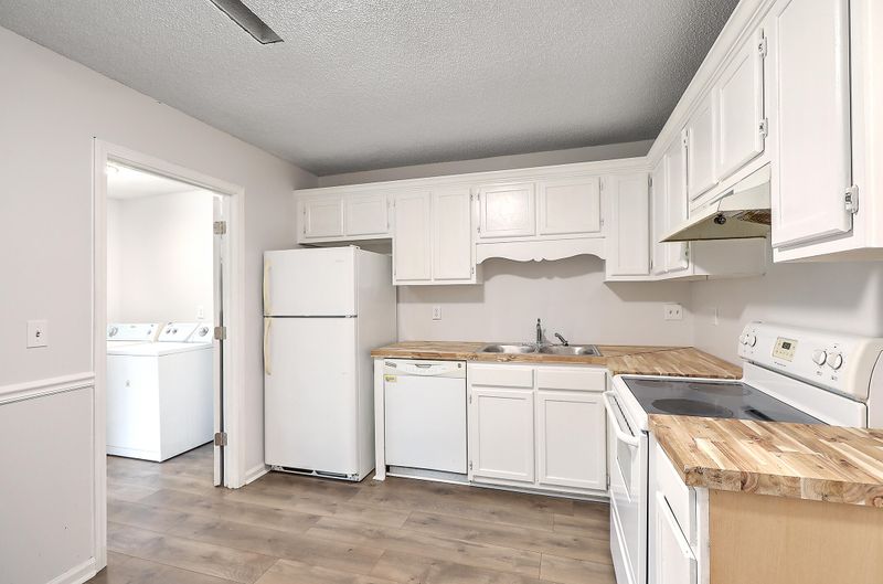 6244 Lucille Dr #A, North Charleston, SC 29406