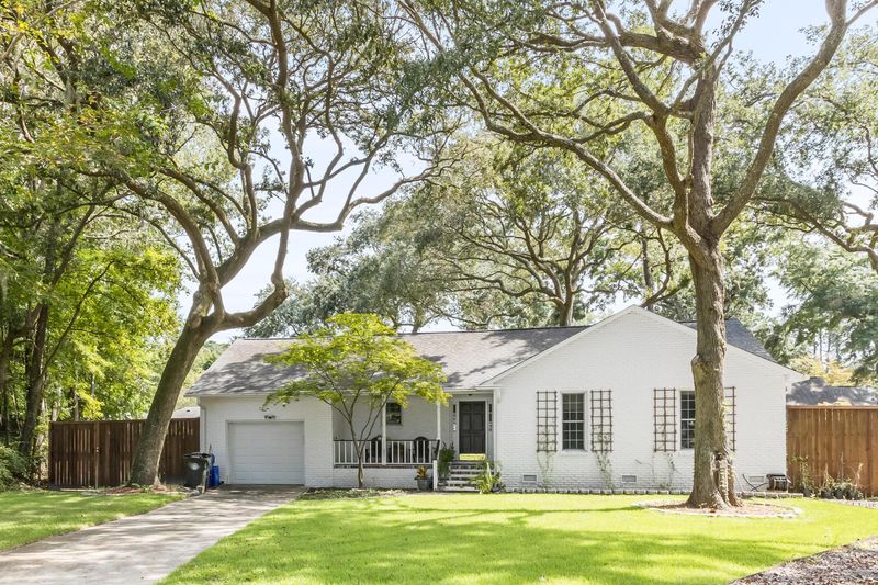 50 Crosscreek Dr, Charleston, SC 29412