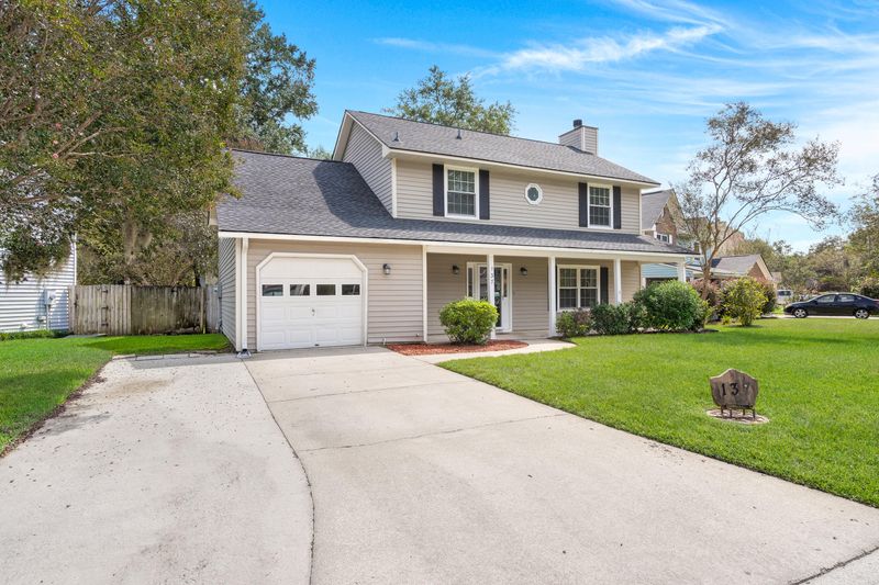 137 Knightsbridge Dr, Charleston, SC 29418