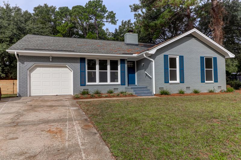 15 Wendy Ln, Charleston, SC 29407
