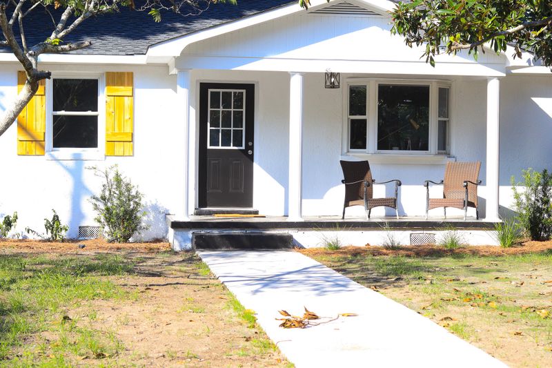 1131 Louise Ter, Mount Pleasant, SC 29464