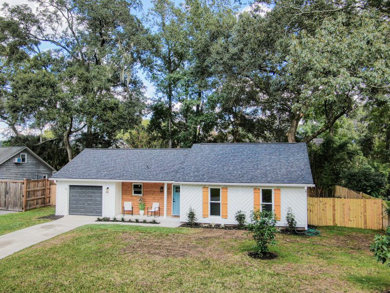 14 Hill Creek Blvd, Charleston, SC 29412