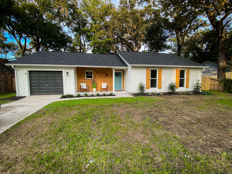 14 Hill Creek Blvd, Charleston, SC 29412