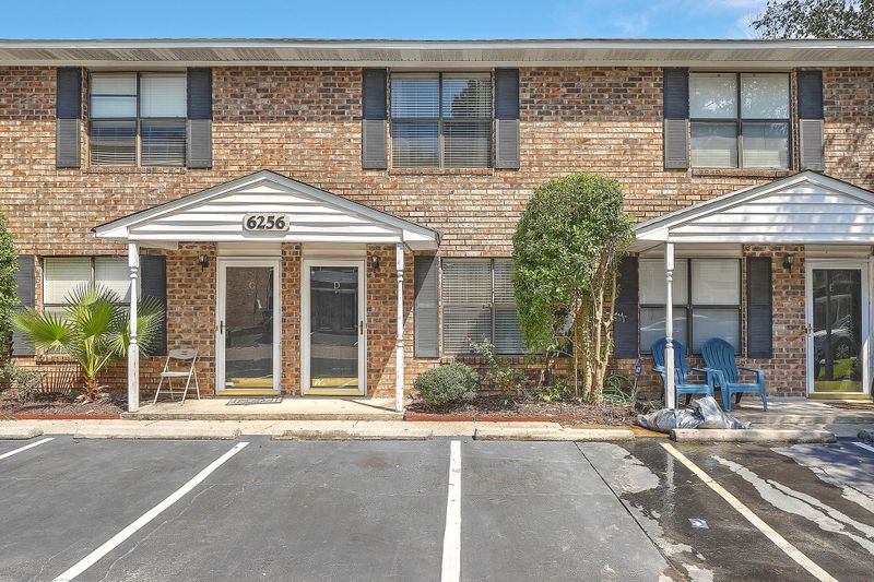 6256 Lucille Dr #14-D, North Charleston, SC 29406