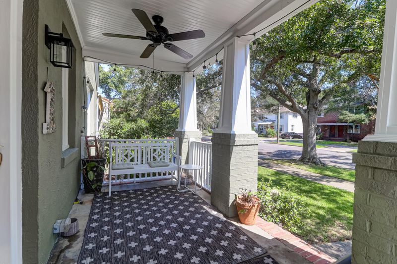 1 Darlington Ave, Charleston, SC 29403