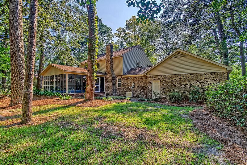 207 Shaftesbury Ln, Summerville, SC 29485