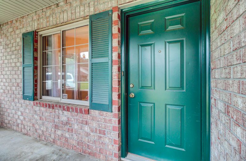 1114 Pickett St, Moncks Corner, SC 29461