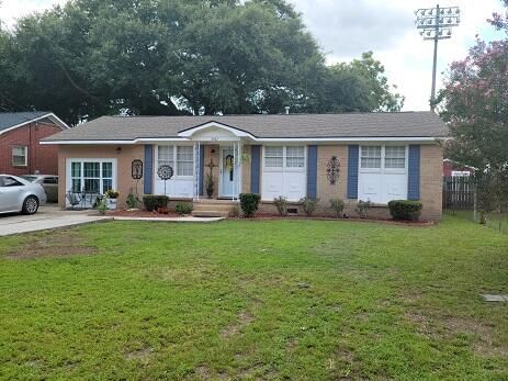 2707 Crestline Dr, North Charleston, SC 29405