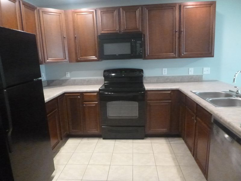 2854 Mackenzie Ct, Mount Pleasant, SC 29466