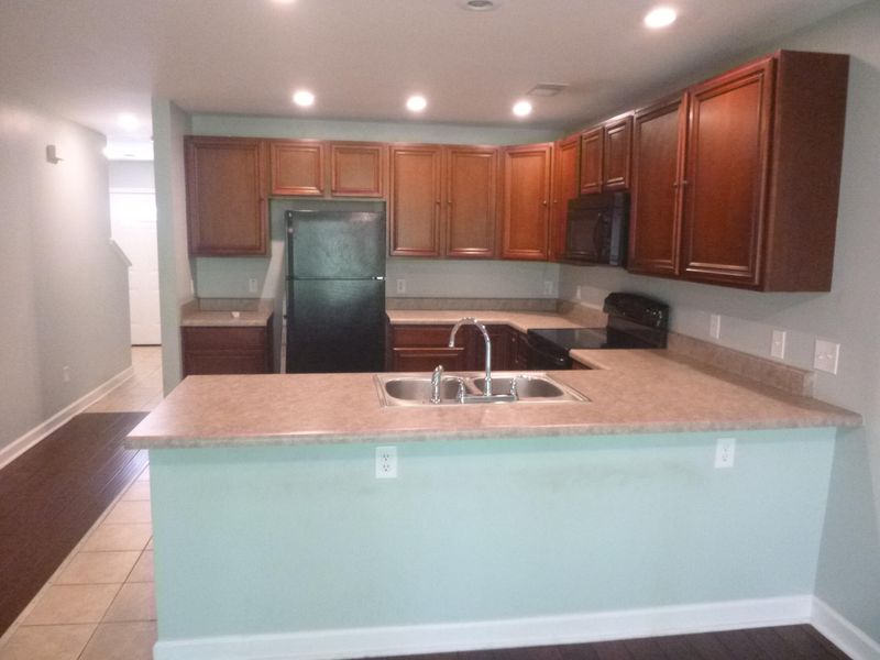 2854 Mackenzie Ct, Mount Pleasant, SC 29466