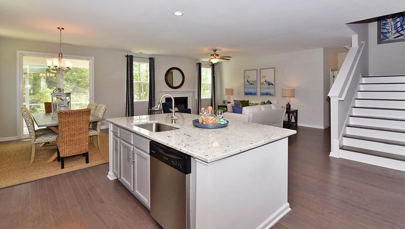 147 Cherry Grove Dr, Summerville, SC 29483