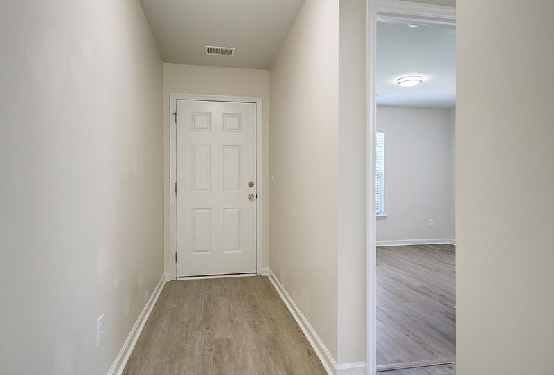 130 Brittondale Rd, Summerville, SC 29485