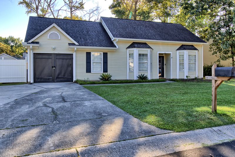 103 Jarett Rd, Summerville, SC 29485