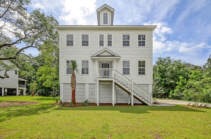 2661 Rifle Range Rd, Mount Pleasant, SC 29466