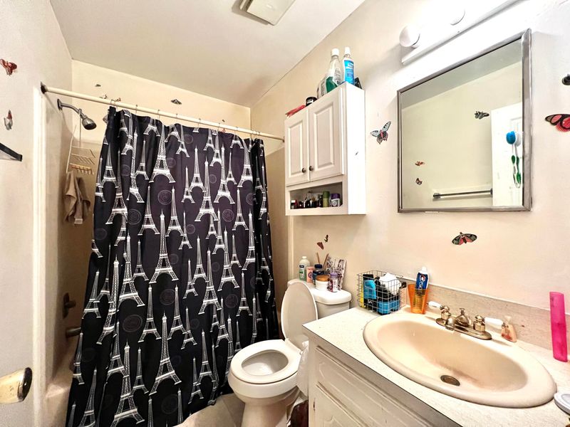 5075 Popperdam Creek Dr, North Charleston, SC 29418