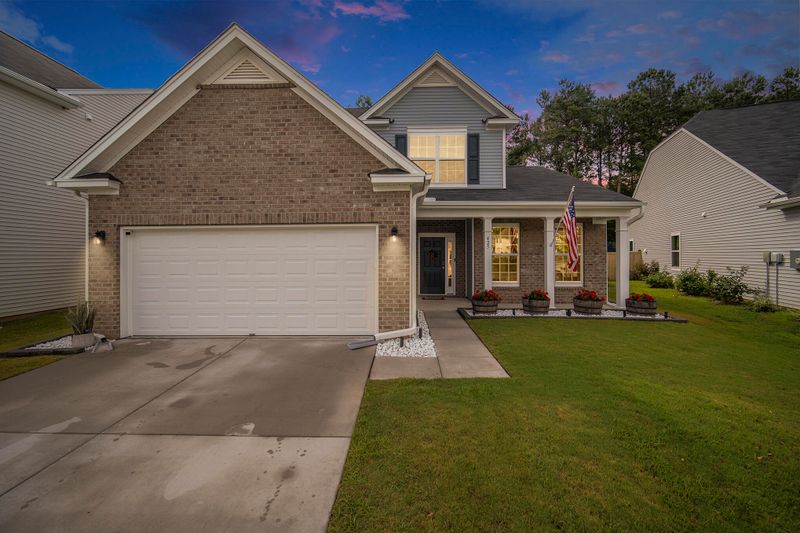 425 Brookgreen Dr, Moncks Corner, SC 29461