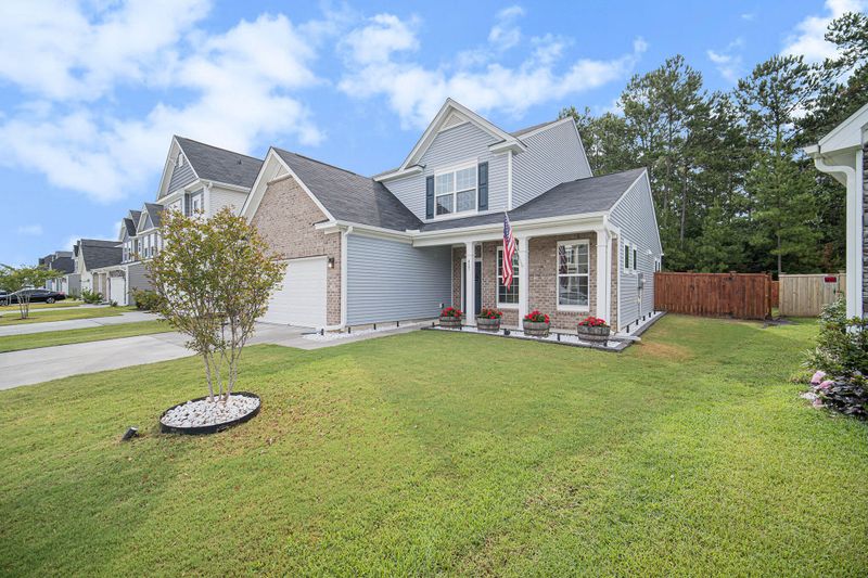 425 Brookgreen Dr, Moncks Corner, SC 29461