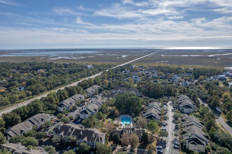 1600 Long Grove Dr #222, Mount Pleasant, SC 29464