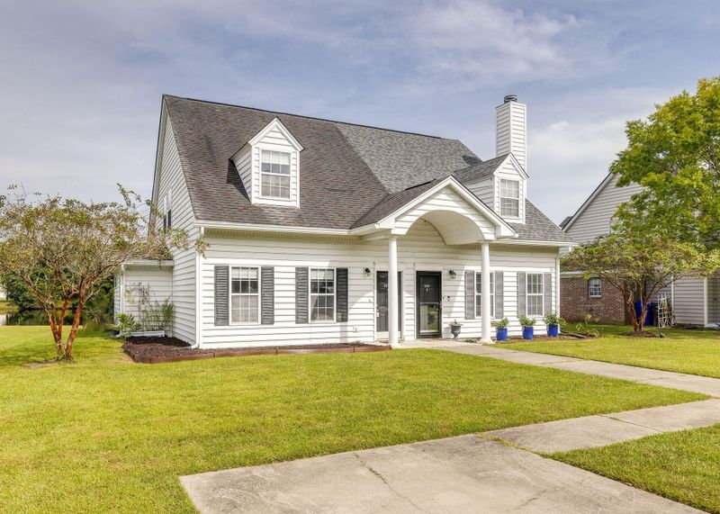2253 Kings Gate Ln, Mount Pleasant, SC 29466